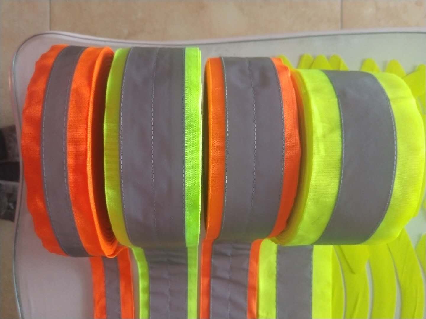 reflective ribbon