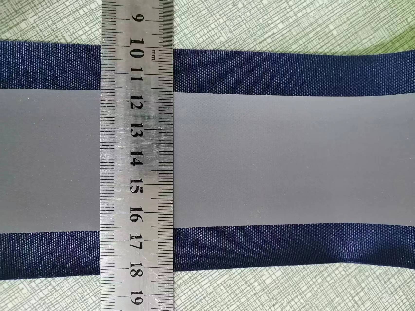 reflective ribbon
