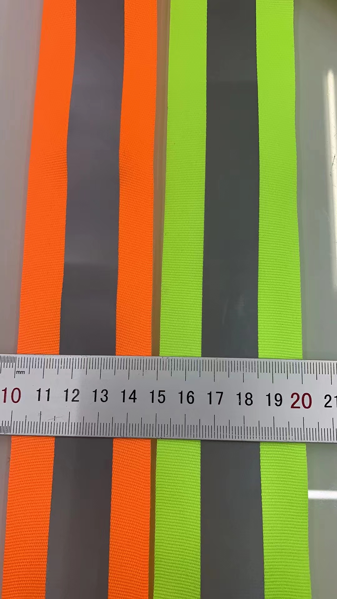reflective ribbon